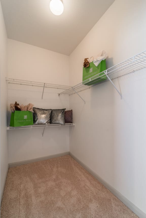 Photos and Video of Crenshaw Grand in Pasadena, TX